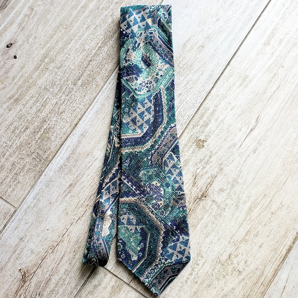 Beautiful Christian Dior Men's silk tie